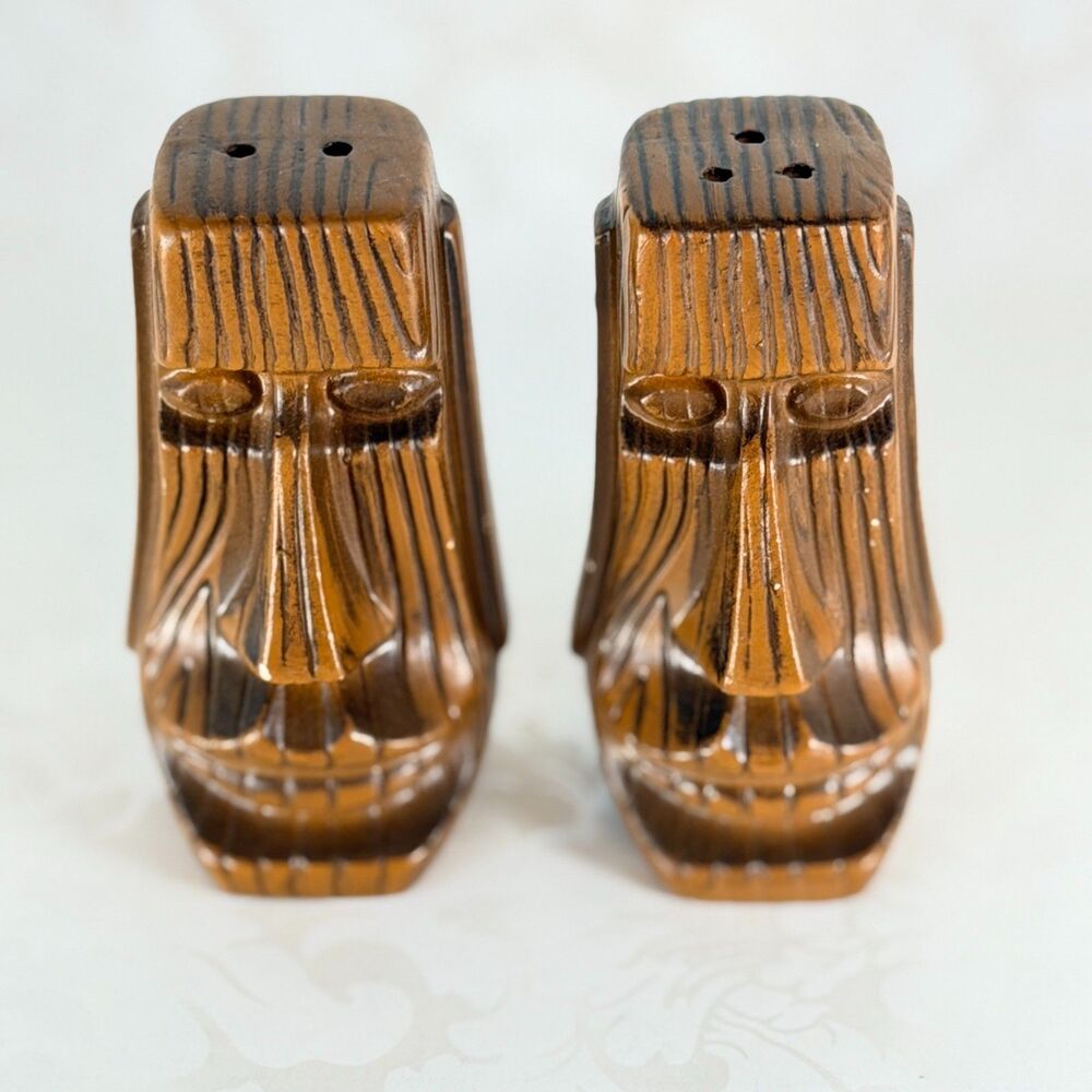 VTG Tiki Moai Salt & Pepper Shakers Faux Wood Grain Ceramic Mid-Century Japan